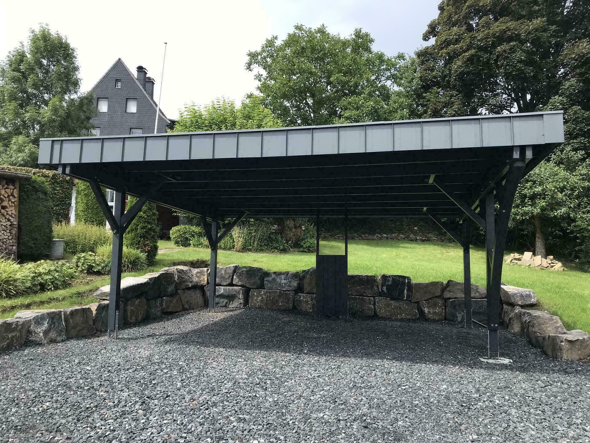 Doppel-Carport Barcelona mit Attika-Blende, Rundholzbogen in Anthrazit grau