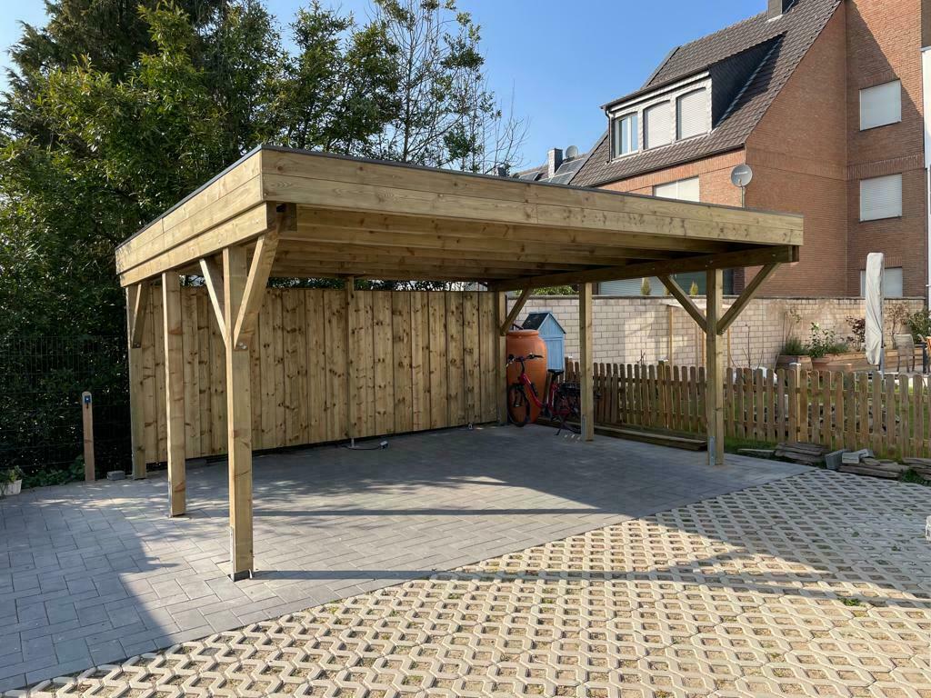 Hockenheim Doppelcarport  kesseldruckimprägniert grün mit Rückwand Bausatz C und 300 kg Schneelast